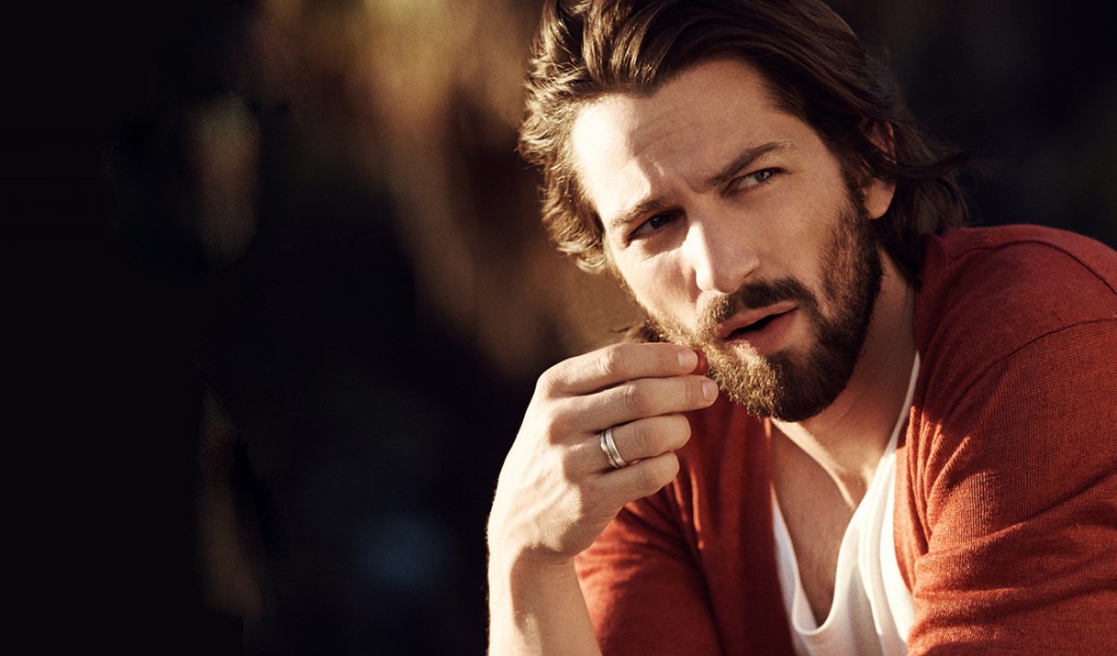 Michiel-Huisman-2
