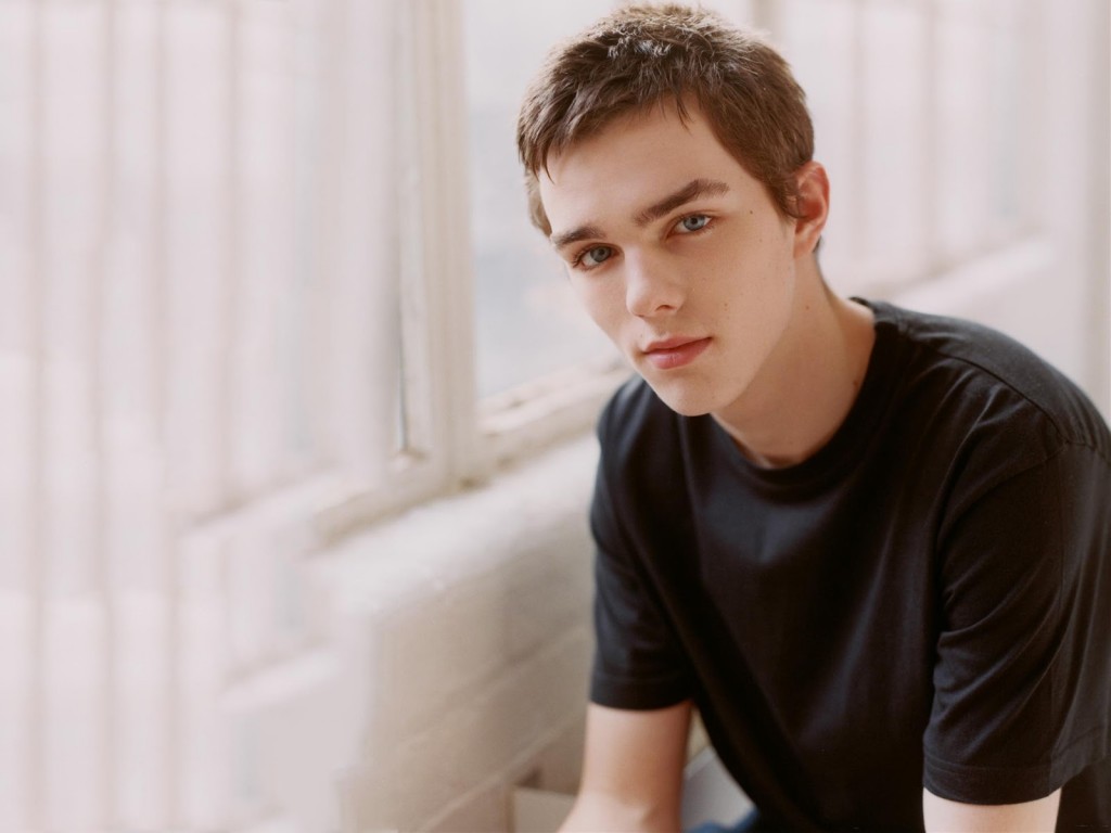 Nicholas-Hoult-1
