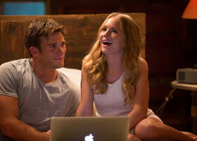 scott-eastwood-britt-robertson