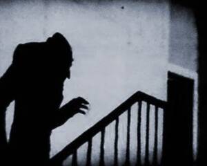 Profanata la Tomba del Regista di Nosferatu